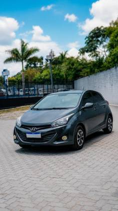 HYUNDAI HB20 1.0 COMFORT 12V FLEX 4P MANUAL HYUNDAI HB20 1.0 COMFORT 12V FLEX 4P MANUAL